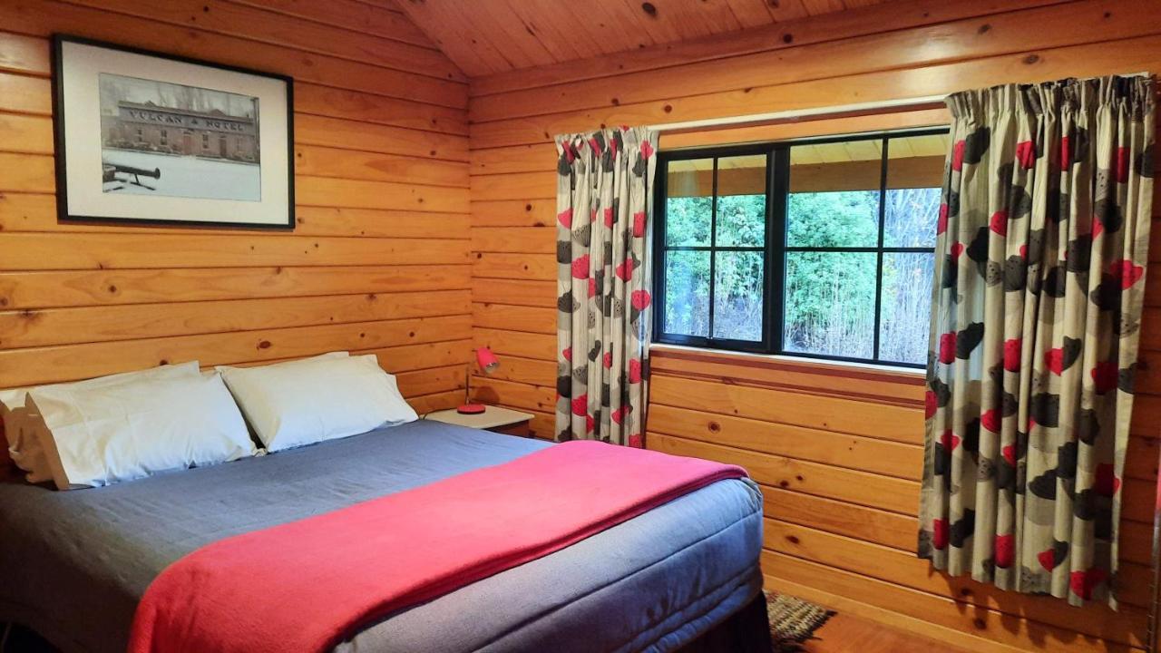 Central Chalets Ltd Alexandra Esterno foto