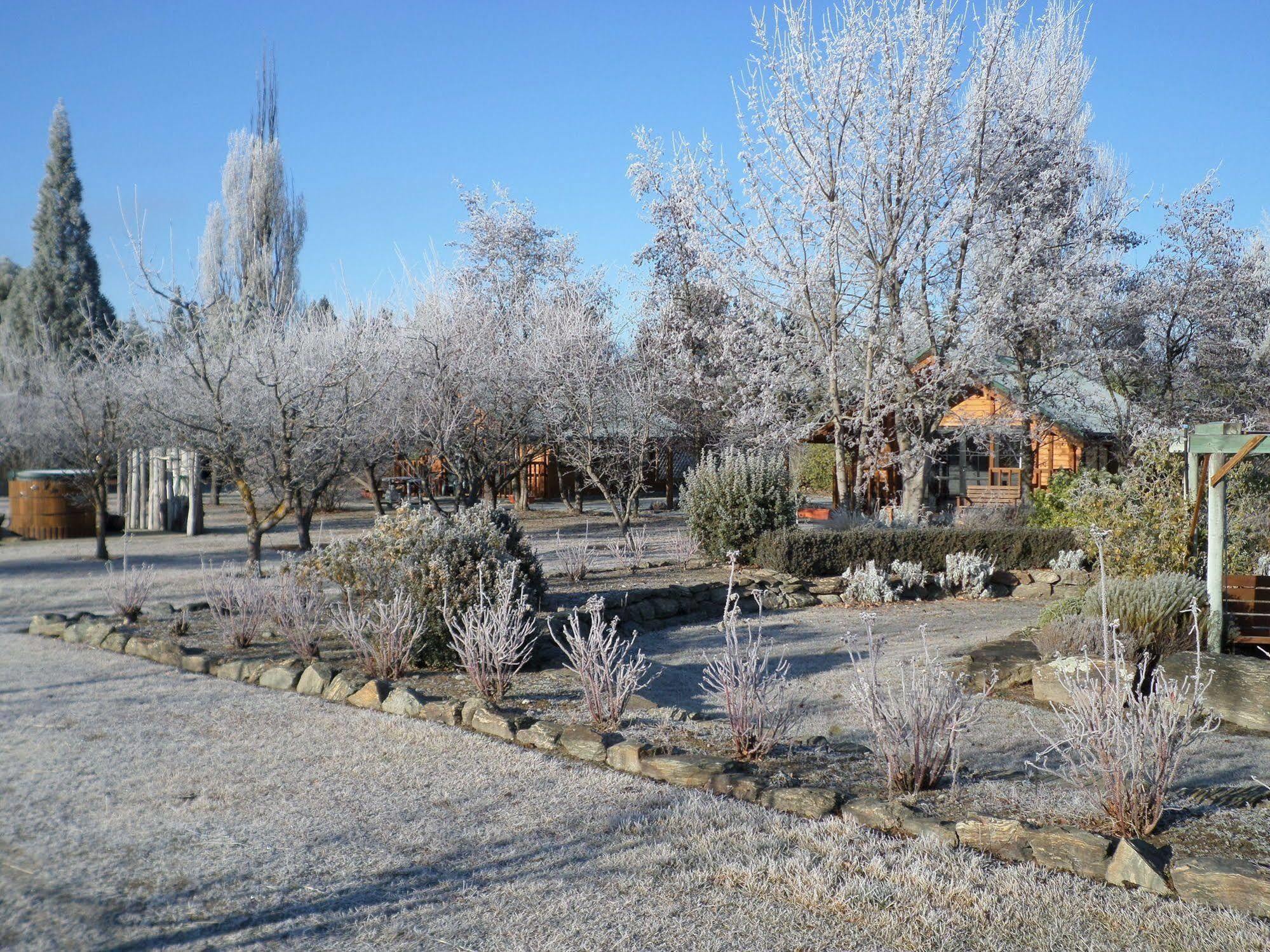 Central Chalets Ltd Alexandra Esterno foto